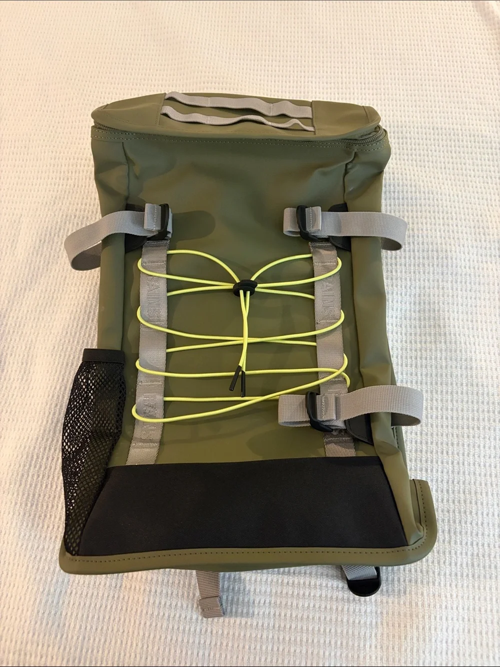 Rains Moss Trail Mountaineer Drawstring Backpack